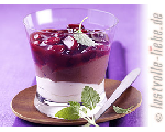 Schoko-Mousse mit Cranberry-Sauce