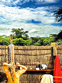Karen Blixen Camp, Outdoordusche